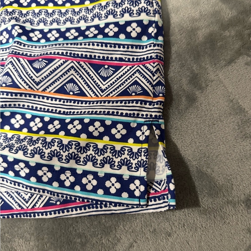 Vineyard Vines Women’s Performance Golf Skort - Picture 5 of 7